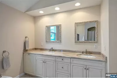 8 Marion Court, Ho Ho Kus, NJ 07423 - Photo 22