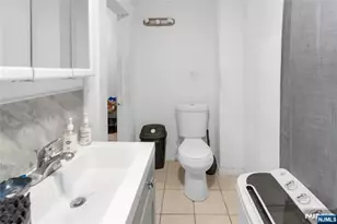 256 Edmund Ave, Paterson, NJ 07502 - Photo 14