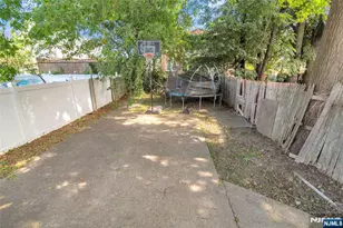 256 Edmund Ave, Paterson, NJ 07502 - Photo 18