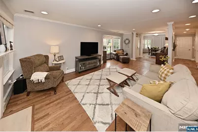 8 Hunter Road, North Haledon, NJ 07508 - Photo 6