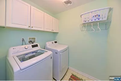 8 Hunter Road, North Haledon, NJ 07508 - Photo 18