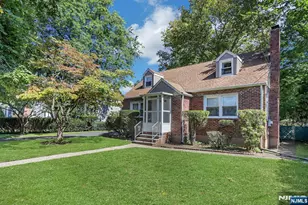 979 River Rd, New Milford, NJ 07646 - Photo 1
