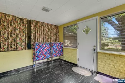 979 River Road, New Milford, NJ 07646 - Photo 20