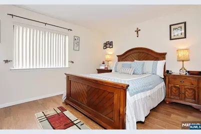 3916 Melville Court 3916 #3916, Mahwah, NJ 07430 - Photo 14