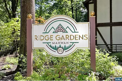 3916 Melville Court 3916 #3916, Mahwah, NJ 07430 - Photo 2