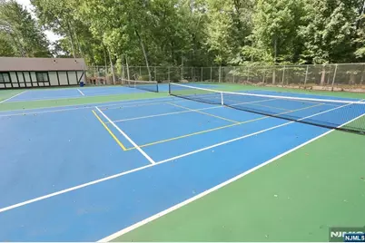 3916 Melville Court 3916 #3916, Mahwah, NJ 07430 - Photo 38