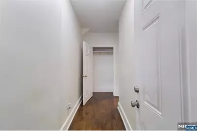 422 Jelliff Avenue, Newark, NJ 07112 - Photo 4