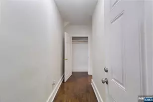 422 Jelliff Ave, Newark, NJ 07112 - Photo 4