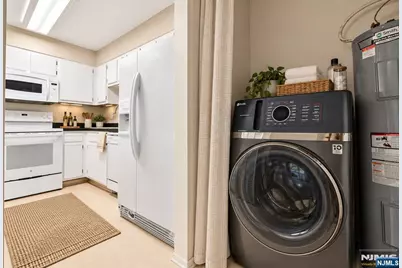 19 Plauderville Avenue 208 #208, Garfield, NJ 07026 - Photo 8