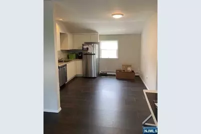 172 W Broad Street, Bergenfield, NJ 07621 - Photo 6