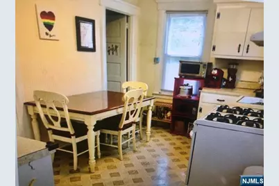 26 Mahan Street 2 #2, Tenafly, NJ 07670 - Photo 2