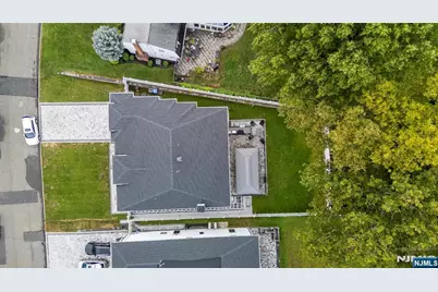 151 Stuart Street, Paramus, NJ 07652 - Photo 44