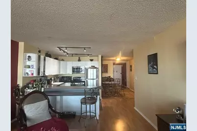 7002 Jfk Blvd E 37H #37H, Guttenberg, NJ 07093 - Photo 10