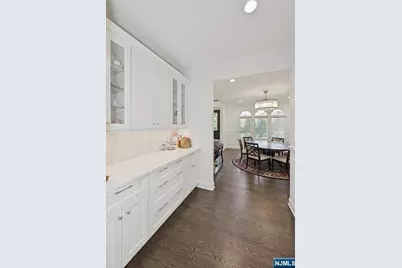 8 Ranch Lane, Closter, NJ 07624 - Photo 14