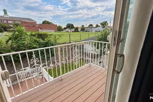 138 7th St, Saddle Brook Township, NJ 07663 - Photo 6