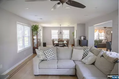 22 Warren Road, Fair Lawn, NJ 07410 - Photo 12