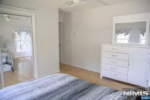 22 Warren Rd, Fair Lawn, NJ 07410 - Photo 16