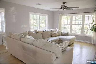 22 Warren Road, Fair Lawn, NJ 07410 - Photo 10
