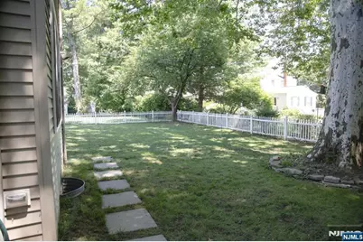 22 Warren Road, Fair Lawn, NJ 07410 - Photo 34