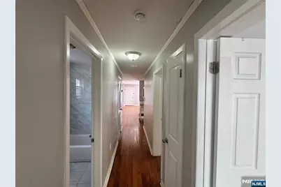 12 Bayview Avenue 1 #1, Jersey City, NJ 07305 - Photo 18