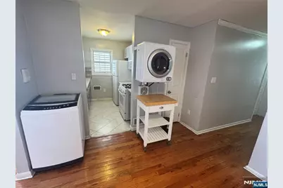 12 Bayview Avenue 1 #1, Jersey City, NJ 07305 - Photo 14