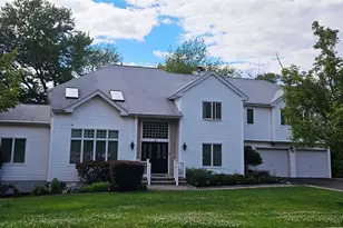 11 Fox Hill Dr, Wayne, NJ 07470 - Photo 1