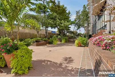 770 Anderson Avenue 11C #11C, Cliffside Park, NJ 07010 - Photo 26