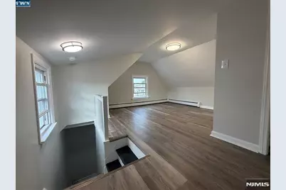 676 Anderson Avenue, Wood Ridge, NJ 07075 - Photo 10