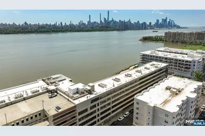 9 Somerset Lane 209 #209, Edgewater, NJ 07020 - Photo 22