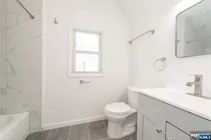 73 Clinton Pl 2, Hackensack, NJ 07601 - Photo 10