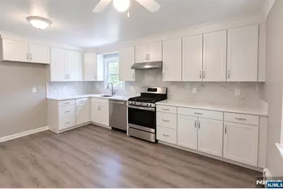 3 Little Street 2nd Flr #2nd flr, Hawthorne, NJ 07506 - Photo 2