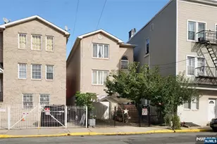 116 Chapel St, Newark, NJ 07105 - Photo 24