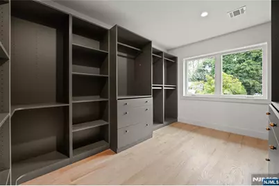 721 Schaefer Avenue, Oradell, NJ 07649 - Photo 12