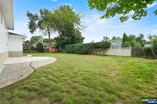 721 Schaefer Ave, Oradell, NJ 07649 - Photo 22