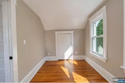 754 Wyckoff, Wyckoff Township, NJ 07481 - Photo 20