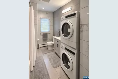 10 Page Avenue 1 #1, Lyndhurst Township, NJ 07071 - Photo 10