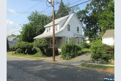 85 Elizabeth Avenue, Elmwood Park, NJ 07407 - Photo 2