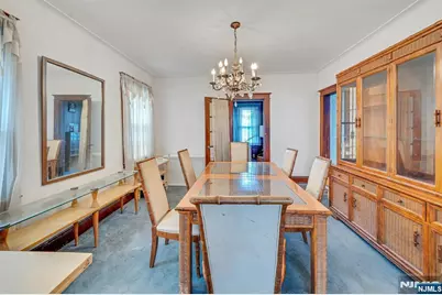 527 Brandon Place, Cliffside Park, NJ 07010 - Photo 14