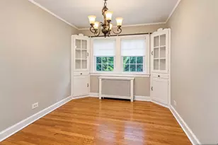 98 Farview Ave 1, Paramus, NJ 07652 - Photo 2