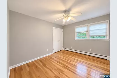 84 Colgate Avenue 2 #2, Paramus, NJ 07652 - Photo 6