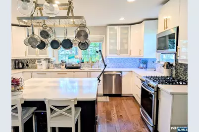 96 Buff Road, Tenafly, NJ 07670 - Photo 14
