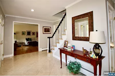 9 Watch Hill Road, Mahwah, NJ 07430 - Photo 4