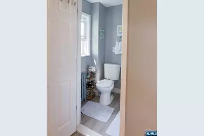 117 Hackensack Avenue, Ridgefield Park, NJ 07660 - Photo 18