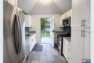138 Homestead Place, Bogota, NJ 07603 - Photo 6