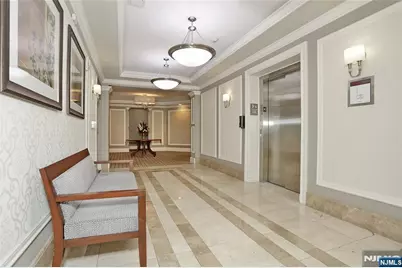 410 Four Seasons Lane, Montvale, NJ 07645 - Photo 4