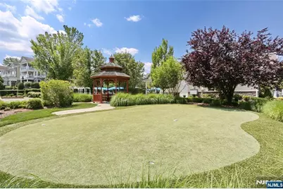 410 Four Seasons Lane, Montvale, NJ 07645 - Photo 46