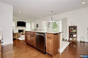 410 Four Seasons Ln, Montvale, NJ 07645 - Photo 12