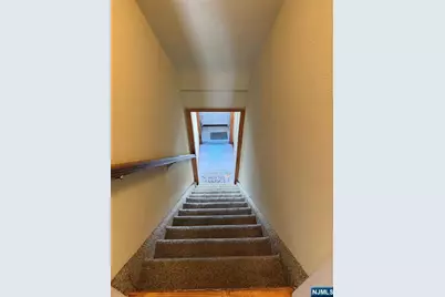 17 Ellsworth Street, Clifton, NJ 07012 - Photo 6
