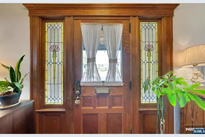 85 Spring Valley Avenue, Hackensack, NJ 07601 - Photo 6
