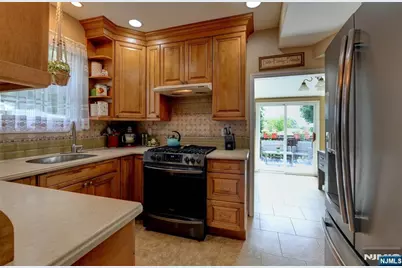 311 Highland Street, Boonton Town, NJ 07005 - Photo 8